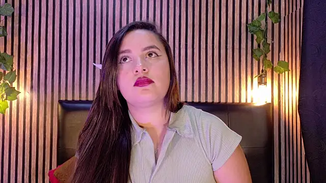 Victoria Ponce1 online show from October 6, 2025, 7:44 pm