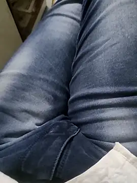 RMP05 online show from February 12, 2025, 1:27 pm