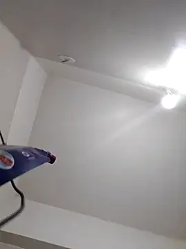 samee00721 online show from February 9, 2025, 3:32 am