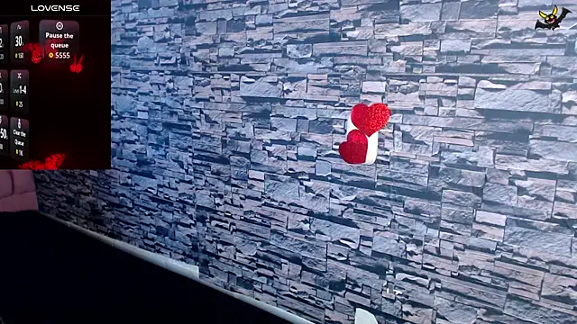 sofi bronw online show from November 4, 2025, 2:05 pm