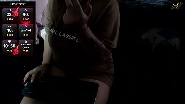 sofi bronw online show from March 9, 2026, 1:48 pm