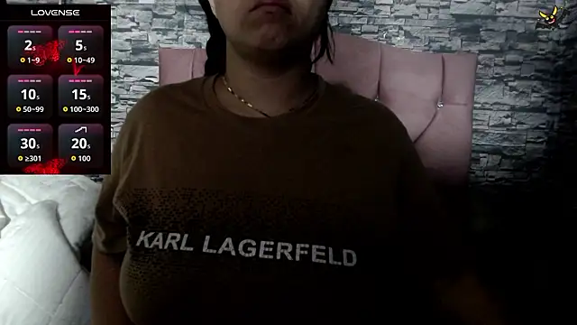 sofi bronw online show from March 10, 2026, 10:53 am