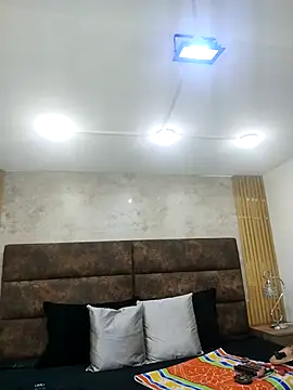 ElizabethWeil online show from February 17, 2025, 11:55 am