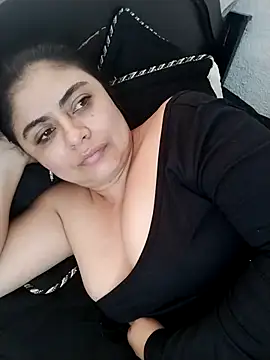 ElizabethWeil online show from March 11, 2025, 3:34 pm