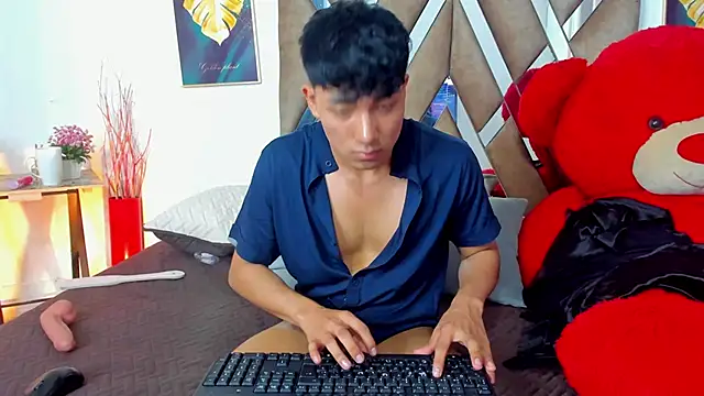 PETTTER SPENCER online show from December 14, 2024, 6:52 pm