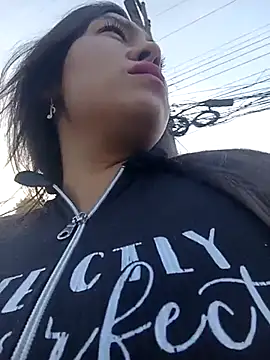 LIZ-06  online show from February 26, 2025, 10:42 pm