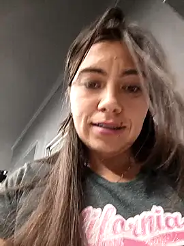 LIZ-06  online show from March 2, 2025, 5:25 pm