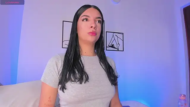 777AylinZ online show from December 16, 2025, 9:09 pm