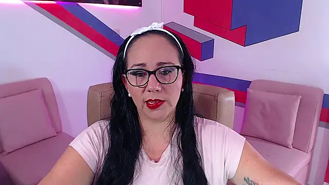 ashleylove prg online show from February 8, 2025, 3:30 am