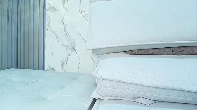 Franchesca De Luca online show from February 23, 2025, 2:07 am