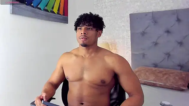 Jacub Micke1 online show from February 4, 2025, 11:38 pm