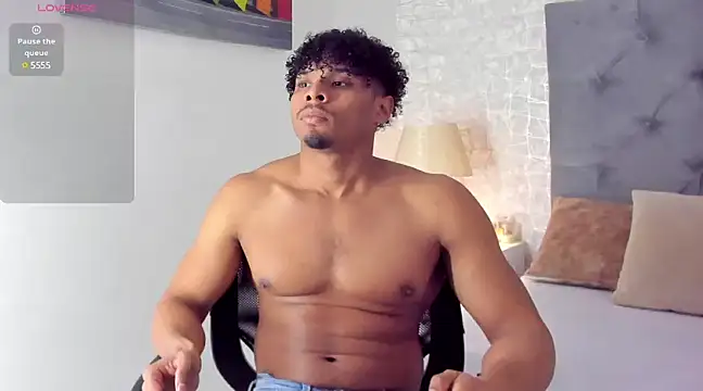 Jacub Micke1 online show from February 9, 2025, 3:22 am