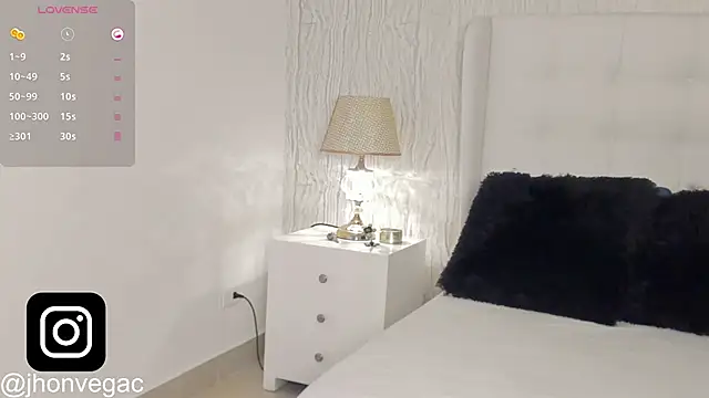 Jacub Micke1 online show from September 30, 2025, 12:59 am