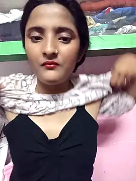 BabySlimmy10 online show from April 19, 2026, 5:12 pm