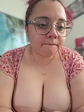 CURVY-HORNY online show from July 26, 2026, 8:16 pm