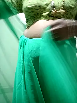 Cute-chinny online show from February 8, 2025, 4:14 am