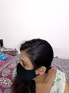 Cute-manisha online show from April 12, 2026, 12:10 pm