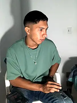 maximo vega newv online show from November 23, 2025, 4:29 pm