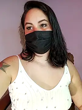 Aiunii1 online show from November 11, 2025, 2:06 pm