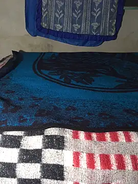 manuamador online show from October 11, 2025, 4:01 am