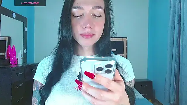 karla zambrano online show from January 6, 2026, 7:39 pm