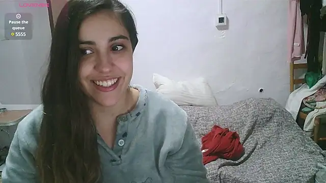 Ursumi1 online show from January 25, 2025, 7:28 pm