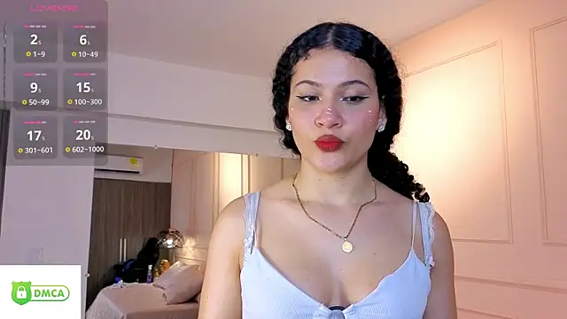 SHARONN     online show from October 20, 2025, 4:13 am