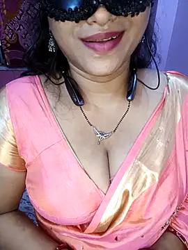 Sexy Mona Bhabhi online show from September 14, 2025, 5:45 pm