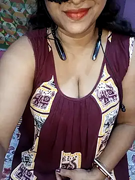Snapshot of Sexy_Mona_Bhabhi chatting on December 15, 2025, 6:23 pm Sexy Mona Bhabhi online show from December 15, 2025, 6:23 pm
