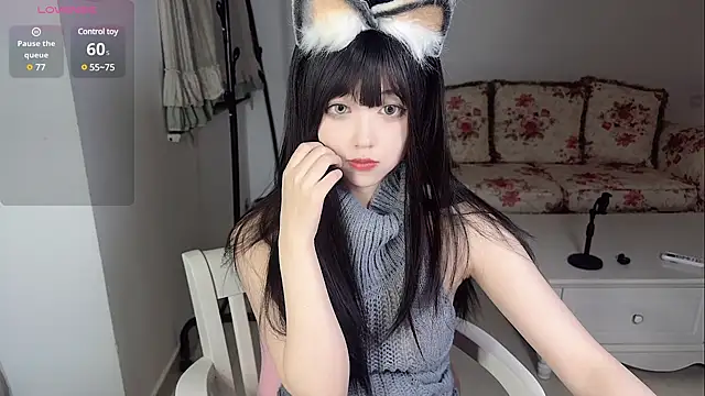 QQOO668 online show from December 10, 2024, 6:28 pm