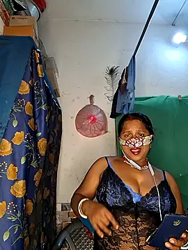 Snapshot of Real_Desi_Couple chatting on June 7, 2026, 6:11 pm Real Desi Couple online show from June 7, 2026, 6:11 pm