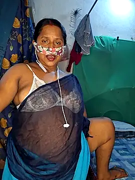 Snapshot of Real_Desi_Couple chatting on June 15, 2026, 5:37 pm Real Desi Couple online show from June 15, 2026, 5:37 pm