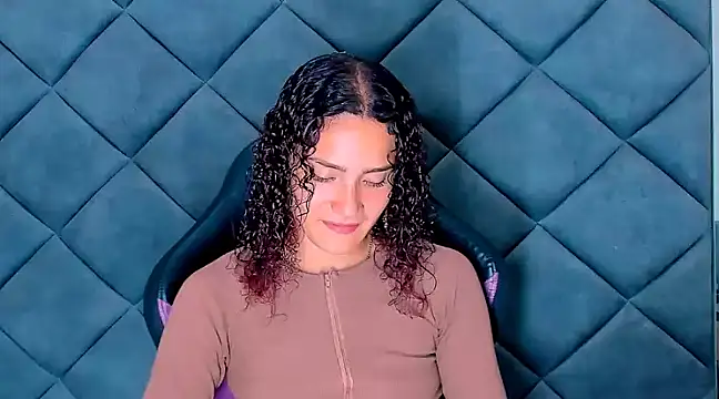 Nellyhills online show from February 11, 2025, 3:51 pm