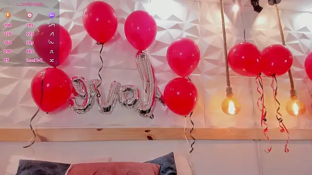 CarlaRossi  online show from February 15, 2025, 11:03 pm