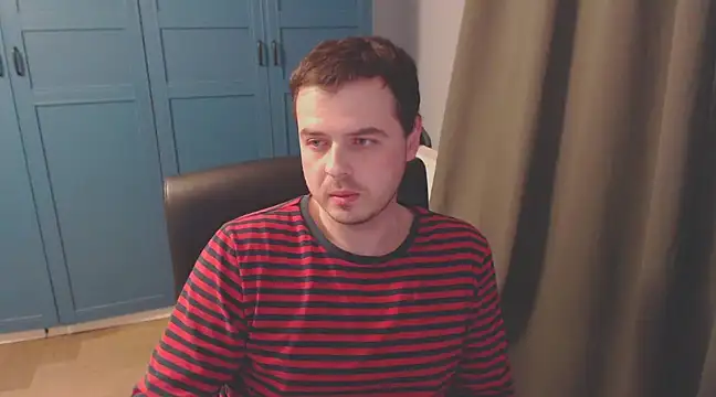 Snapshot of CuteMan33 chatting on December 14, 2024, 11:34 pm CuteMan33 online show from December 14, 2024, 11:34 pm