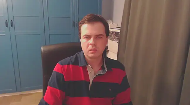 Snapshot of CuteMan33 chatting on January 9, 2025, 11:24 pm CuteMan33 online show from January 9, 2025, 11:24 pm