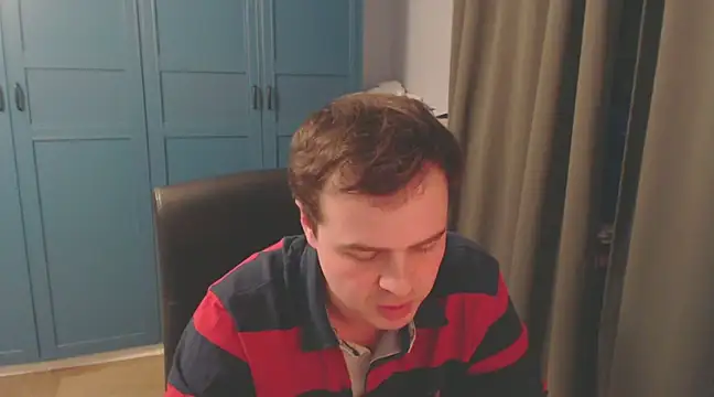 Snapshot of CuteMan33 chatting on January 11, 2025, 1:27 am CuteMan33 online show from January 11, 2025, 1:27 am