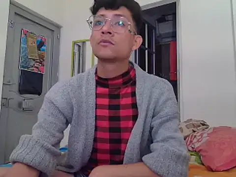 Sweet c4mer0n online show from March 25, 2026, 12:16 am