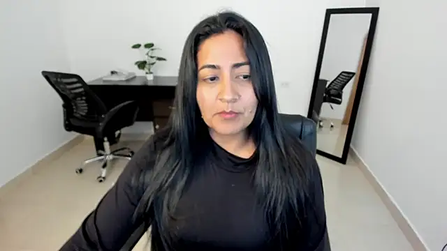 Adele Sweett online show from February 11, 2025, 8:42 pm