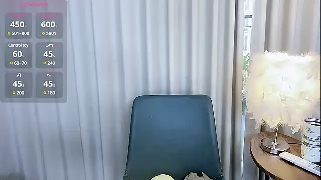 ChuChu1991 online show from December 17, 2024, 9:50 am