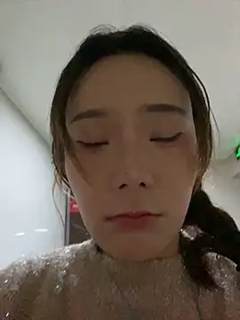 ChuChu1991 online show from October 12, 2025, 11:09 am