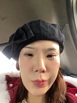 ChuChu1991 online show from November 28, 2025, 5:43 am