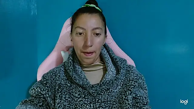 kaybabyhot online show from January 7, 2026, 10:12 pm