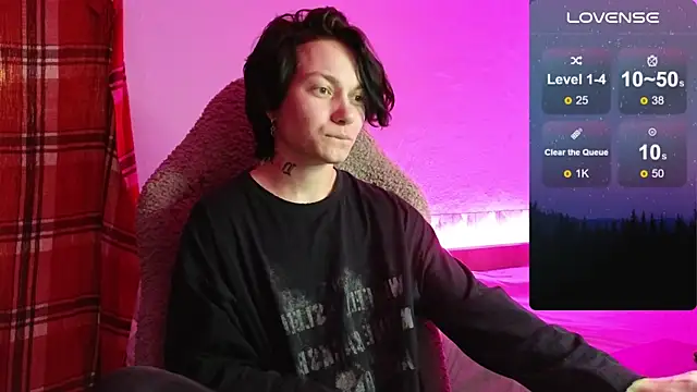 esajukyy online show from December 5, 2025, 1:20 pm