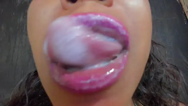 KamariaFyre online show from February 15, 2025, 9:05 am