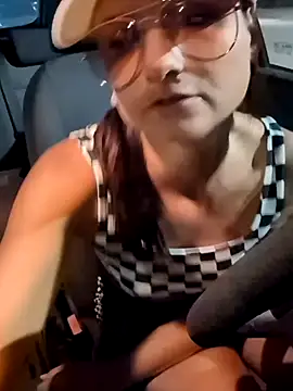 Samira-Summer online show from September 8, 2025, 7:46 pm