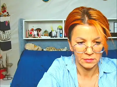 Natali3855 online show from February 28, 2025, 2:42 pm