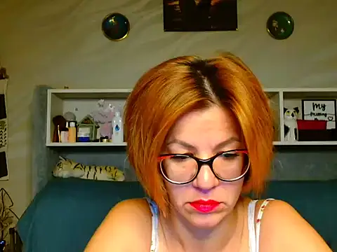 Natali3855 online show from October 20, 2025, 3:40 am