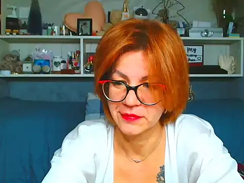 Natali3855 online show from November 15, 2025, 12:19 am