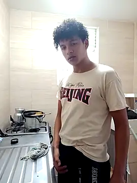 Black Diamon  online show from February 16, 2025, 9:59 pm